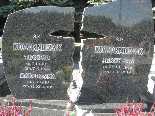 Katarzyna Komorniczak 1916 Morawica - Grobonet - Wyszukiwarka osób pochowanych